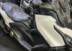 Kymco AK 575 Premium (2025 - 26) nuova