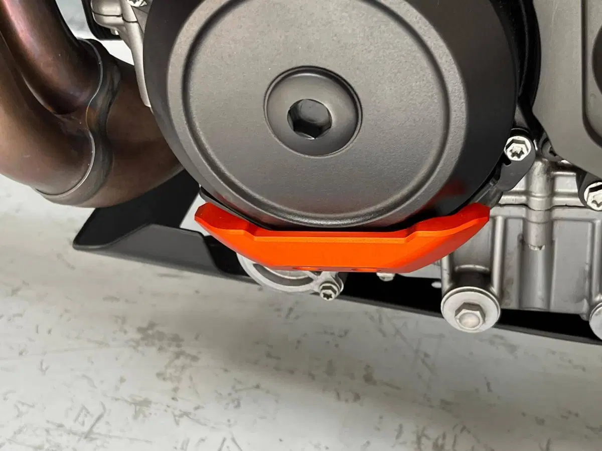 KTM 990 Duke (2024 - 26) (12)