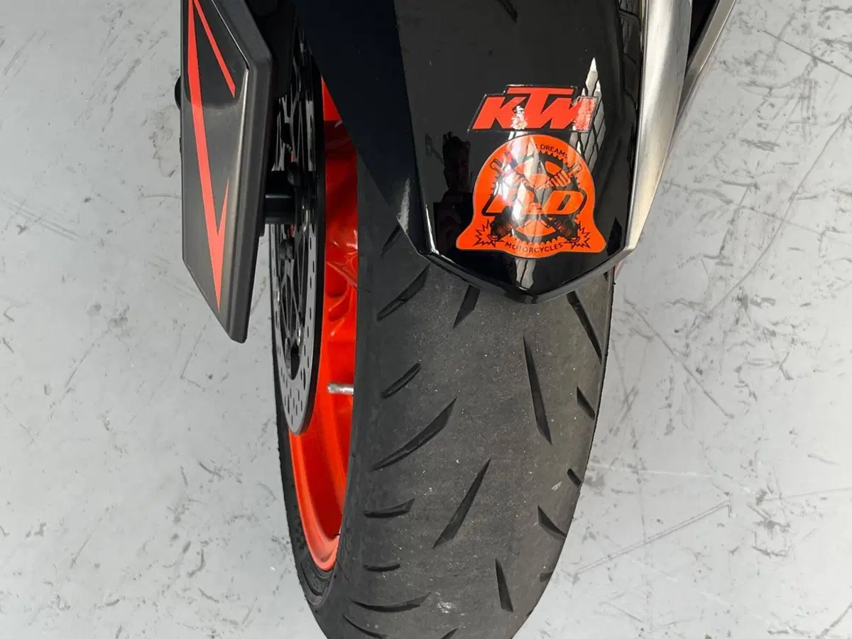 KTM 990 Duke (2024 - 26) (16)