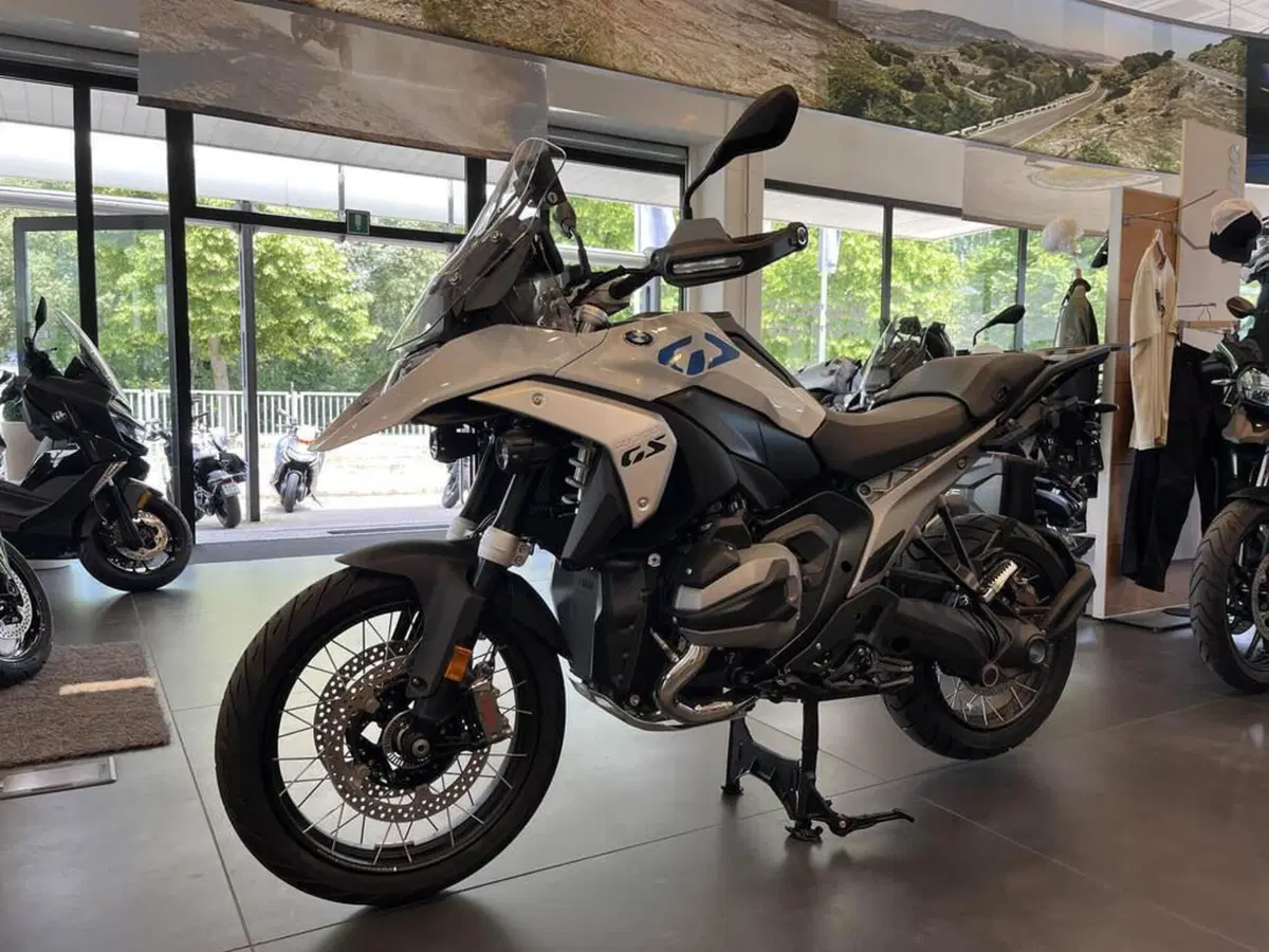 Bmw R 1300 GS ASA (2024 - 26) (4)