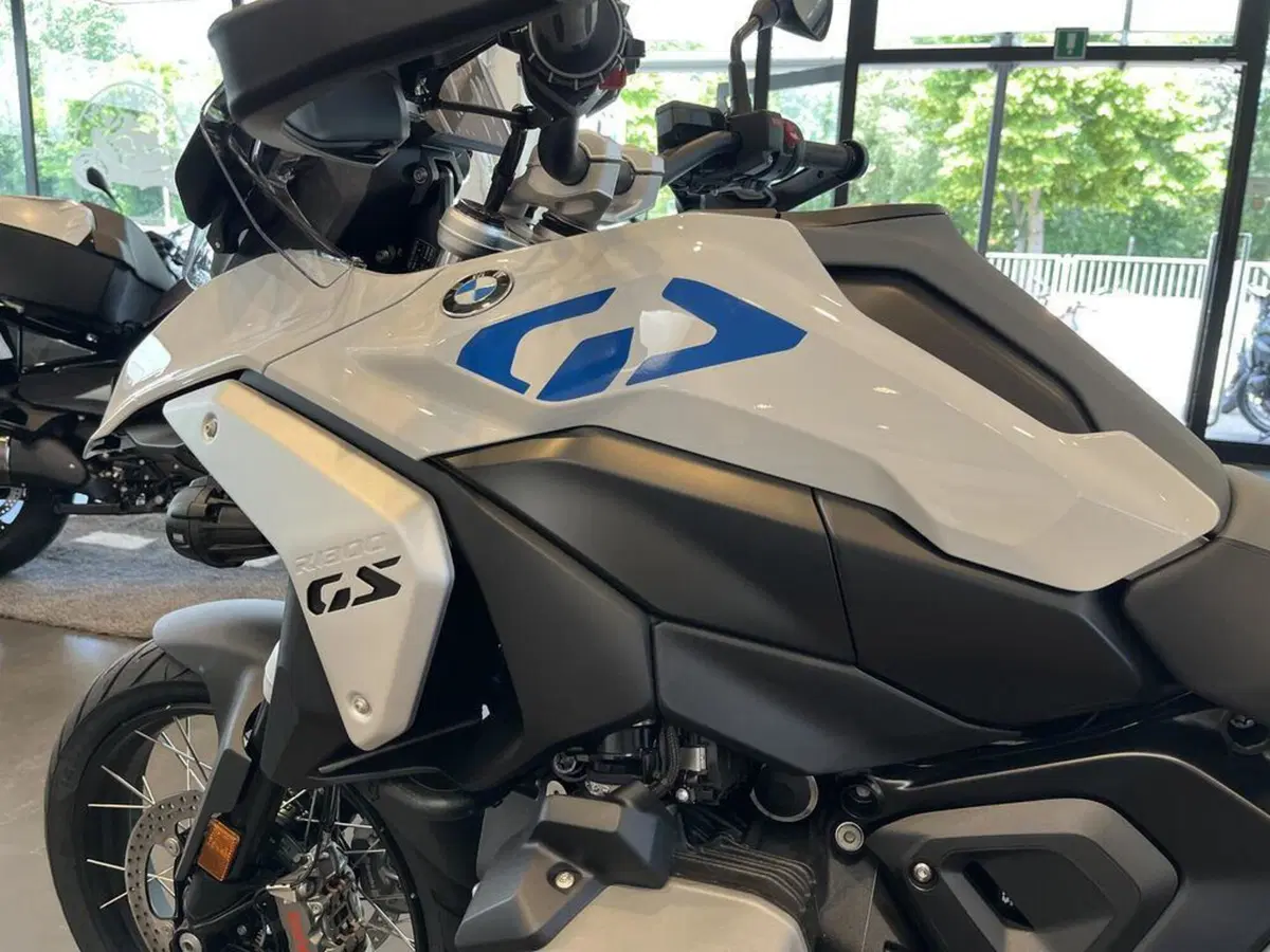 Bmw R 1300 GS ASA (2024 - 26) (6)