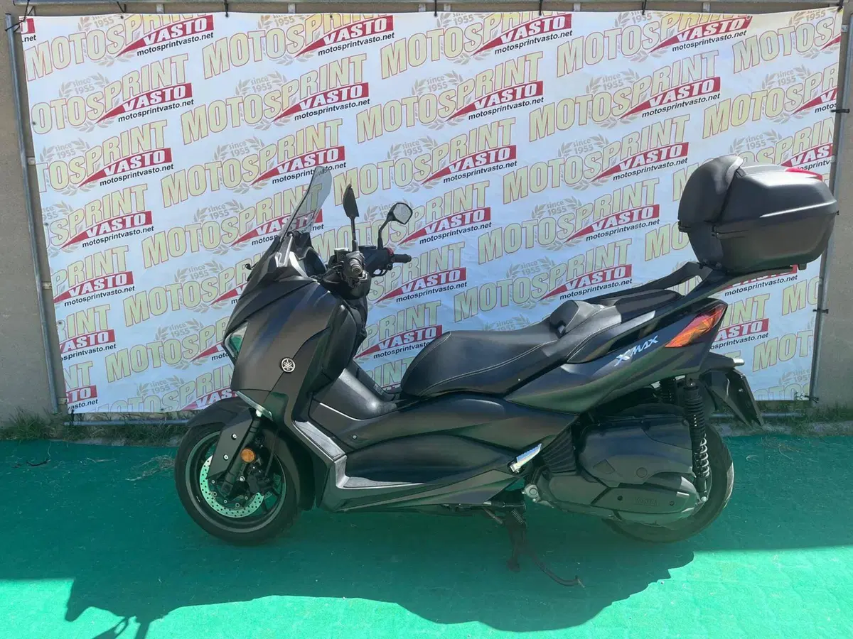 Yamaha X-Max 400 ABS (2017 - 20) (2)