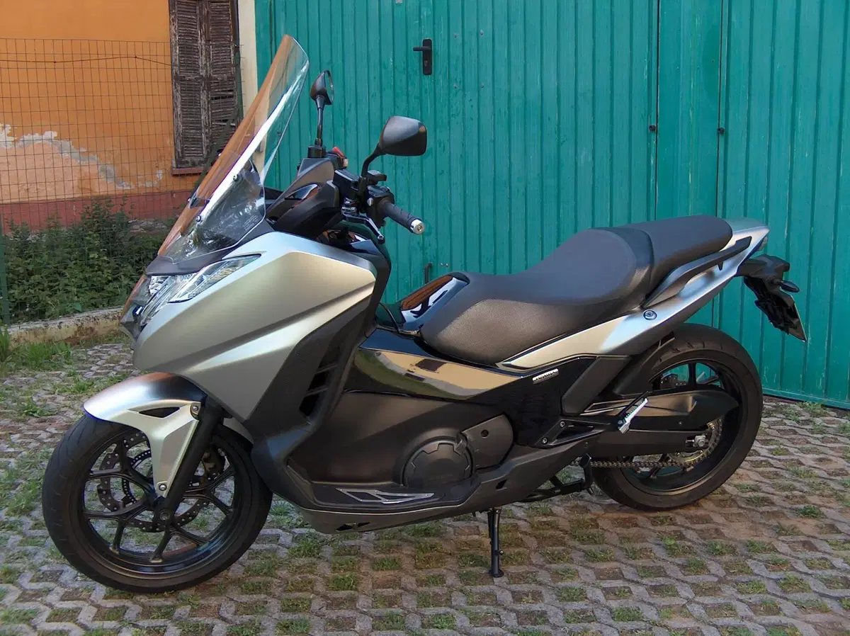 Honda Integra 750 DCT (2018 - 20) (4)