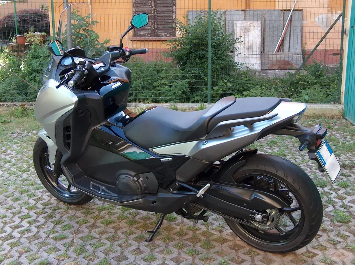 Honda Integra 750 DCT (2018 - 20) (5)