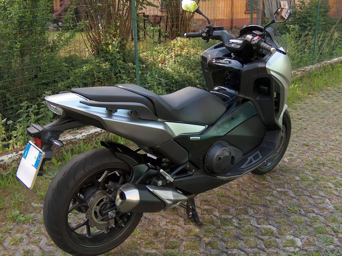 Honda Integra 750 DCT (2018 - 20) (16)