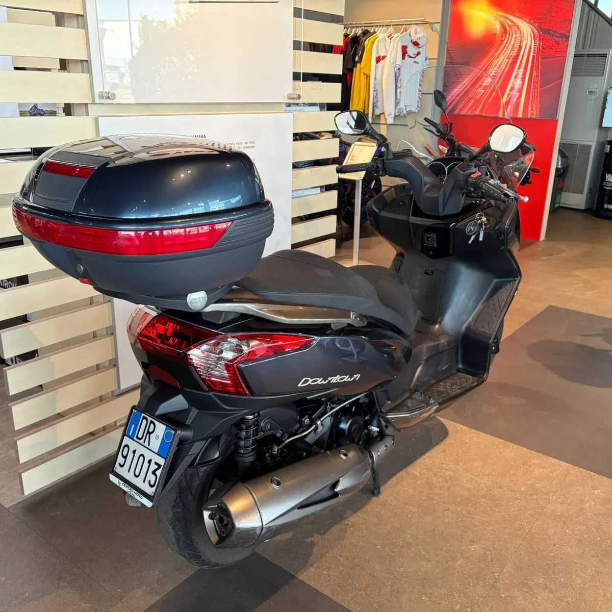 Kymco Downtown 300i ABS (2009 - 17) (5)