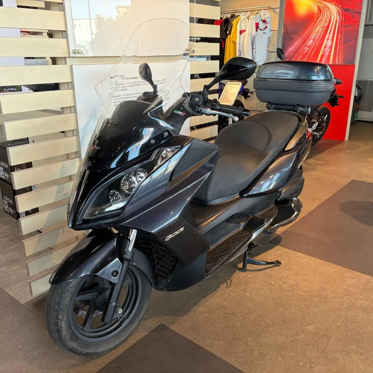 Kymco Downtown 300i ABS (2009 - 17) (9)