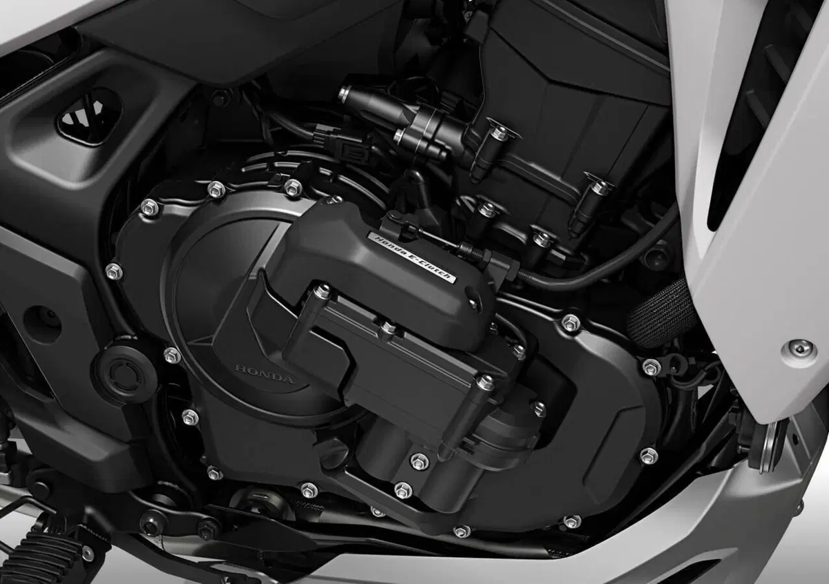 Honda Transalp XL750 (2026) (3)