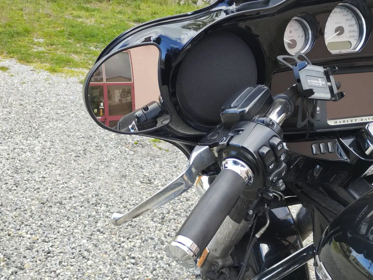Harley-Davidson 107 Road King (2017) - FLHR (8)