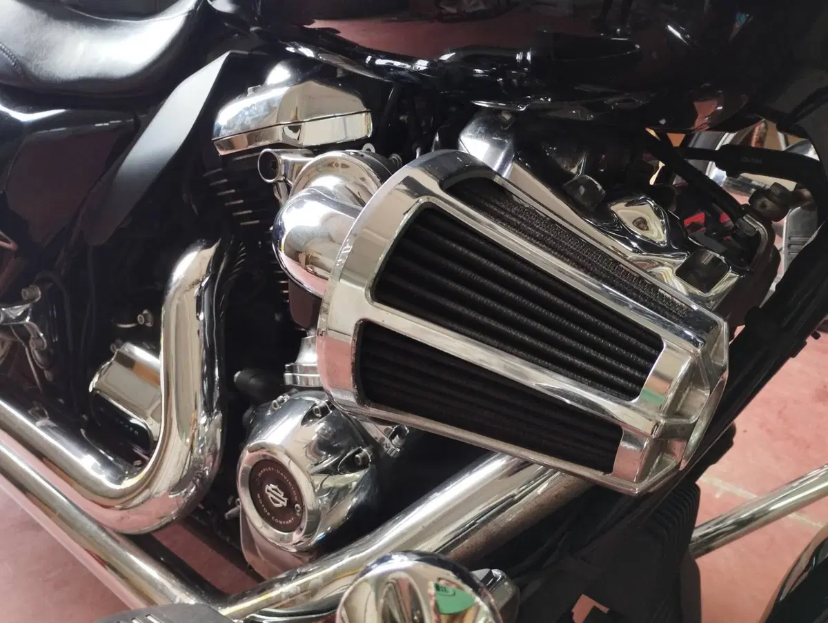 Harley-Davidson 107 Road King (2017) - FLHR (19)