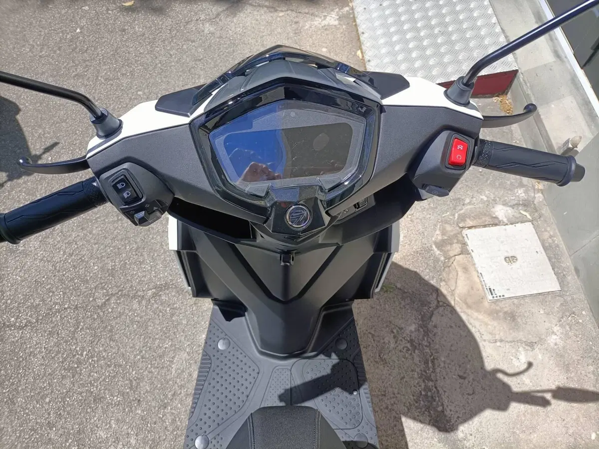 Keeway Motor Icon 125S (2026) (9)