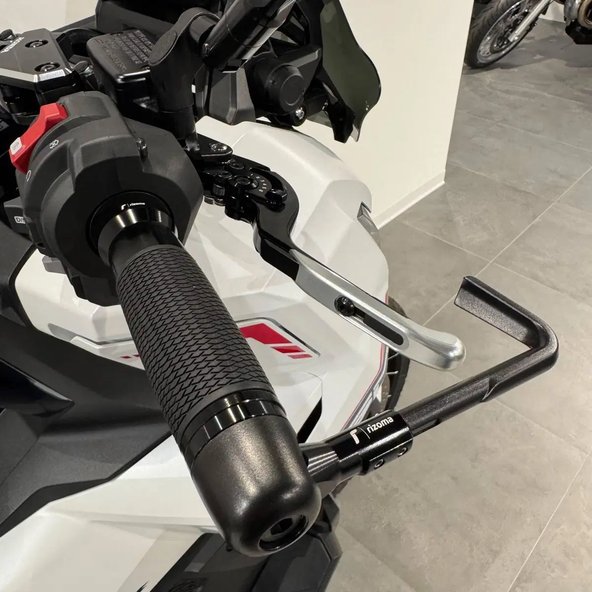 Honda X-ADV 750 Special Edition (2026) (6)
