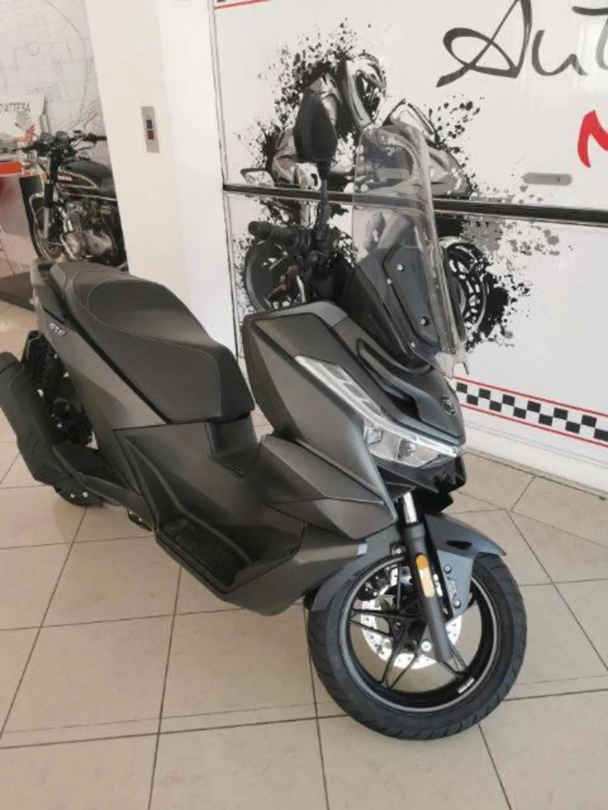 Voge Sfida SR3 (2024 - 26) (3)
