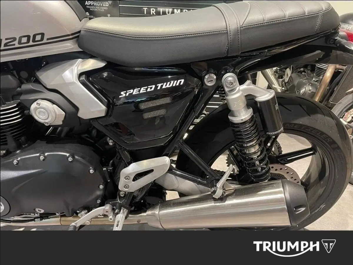 Triumph Speed Twin 1200 (2025 - 26) (7)