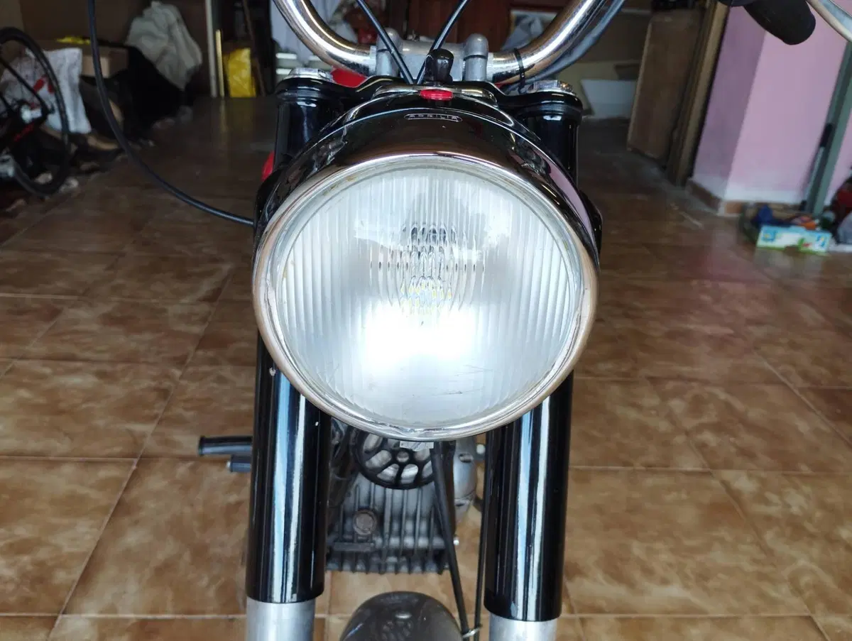 Moto Guzzi Stornello Sport America 125 (6)