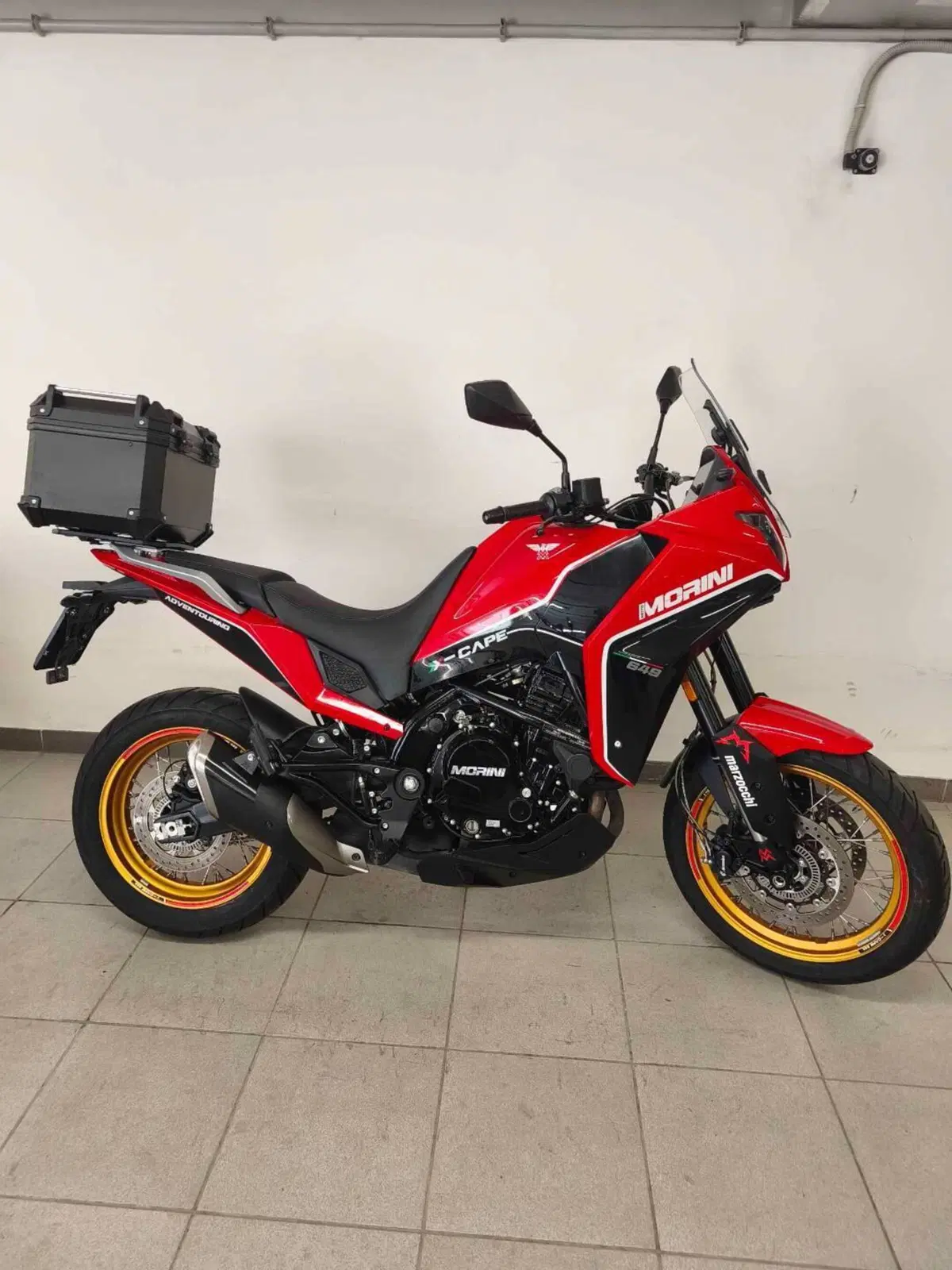 Moto Morini X-Cape 650 Gold Wheels Edition (2022 - 26)