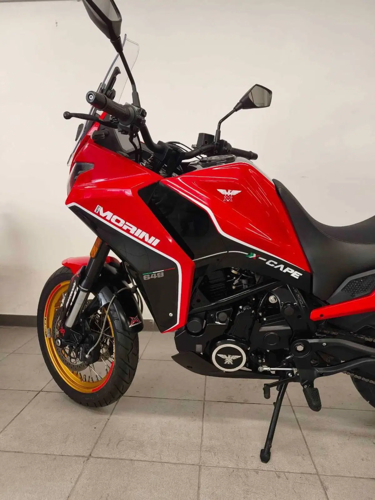 Moto Morini X-Cape 650 Gold Wheels Edition (2022 - 26) (5)