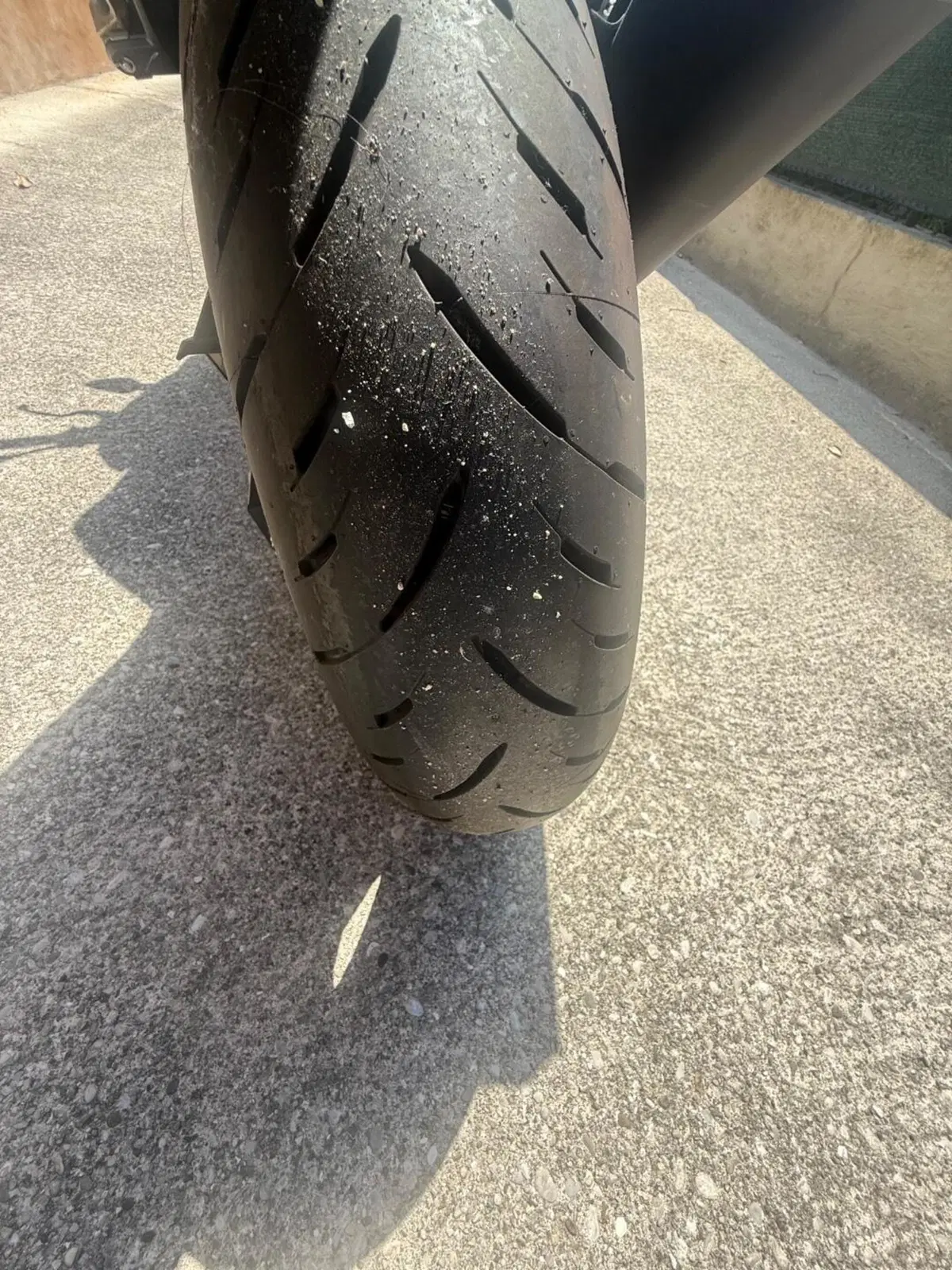 Kawasaki Z 400 (2023) (11)