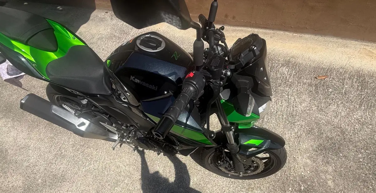 Kawasaki Z 400 (2023) (4)