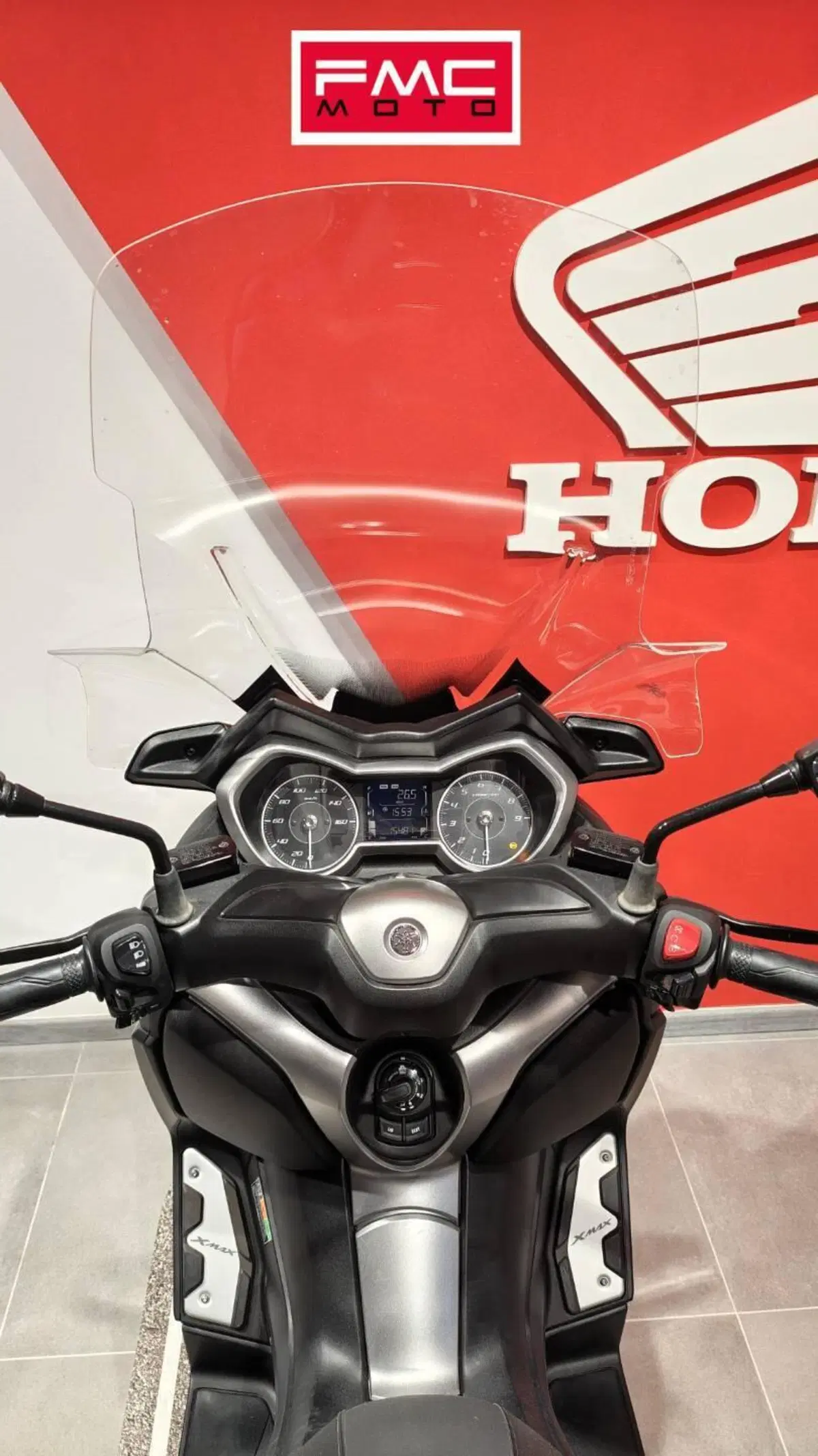 Yamaha X-Max 300 ABS (2017 - 20) (7)