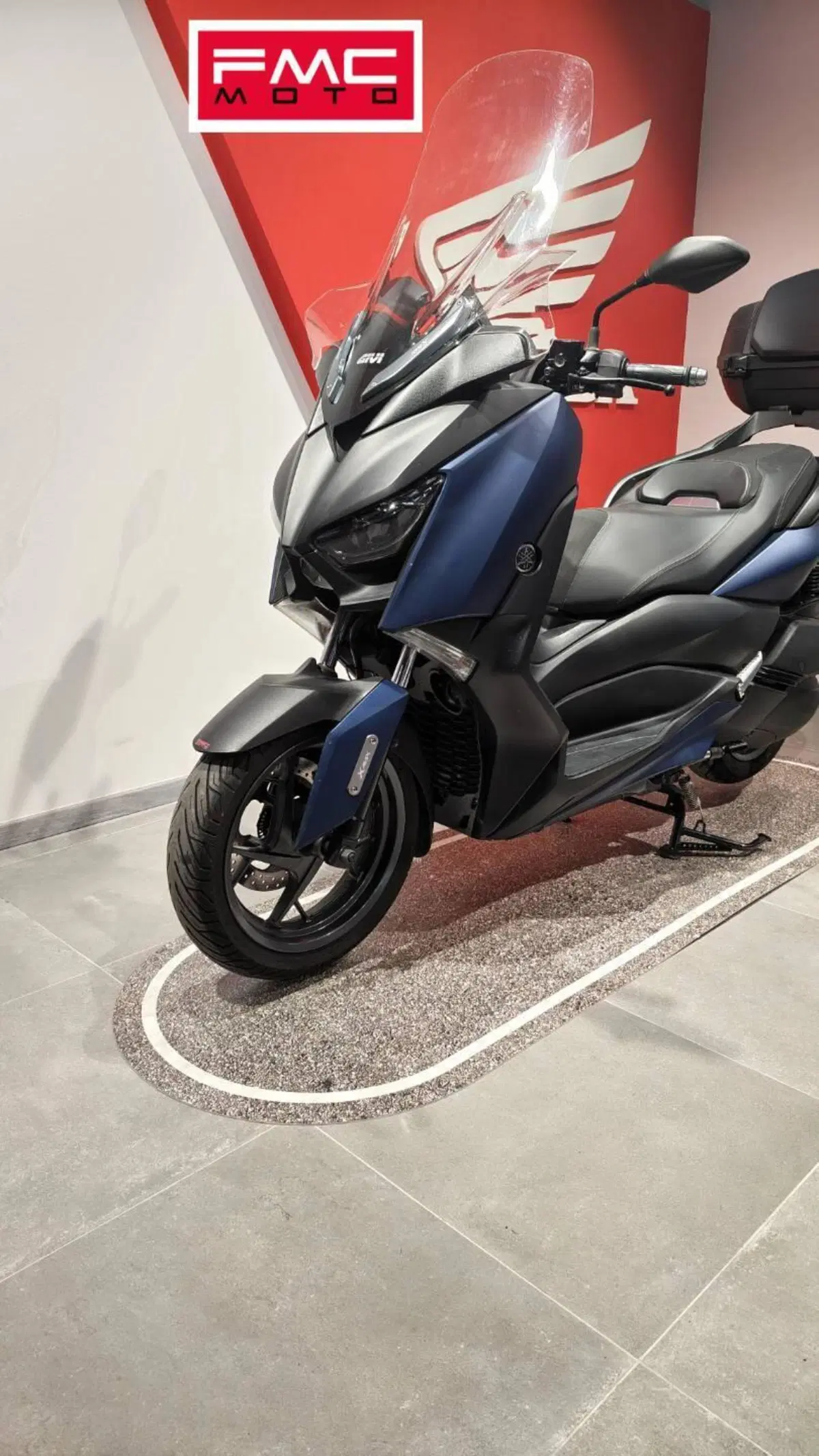 Yamaha X-Max 300 ABS (2017 - 20) (4)