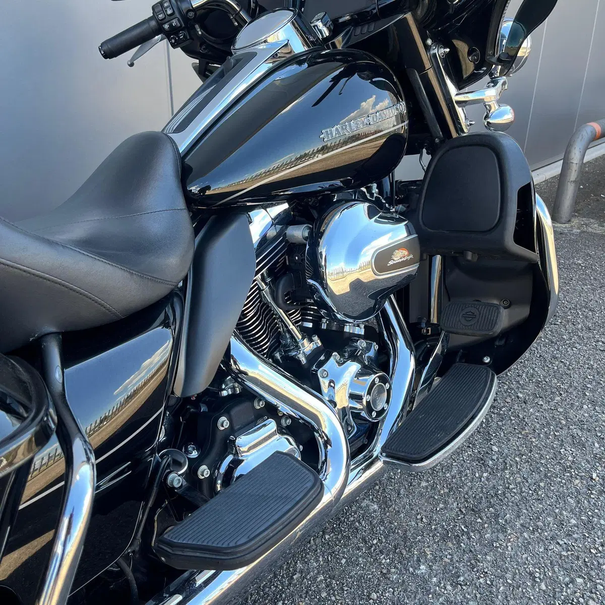 Harley-Davidson 1690 Electra Glide Ultra Limited (2014 - 15) - FLHTK (19)