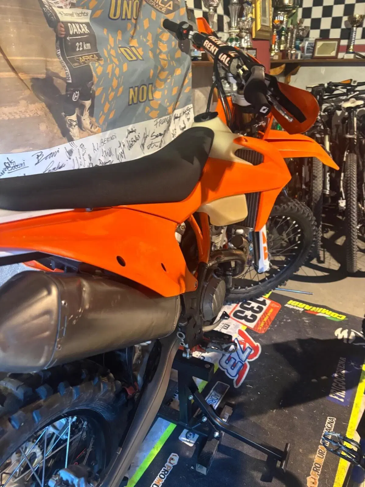 KTM 250 EXC-F (2023) (3)