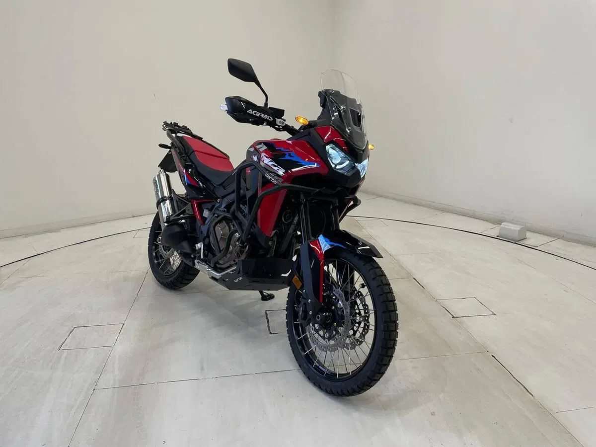 Honda Africa Twin CRF 1100L ES (2024 - 26) (6)