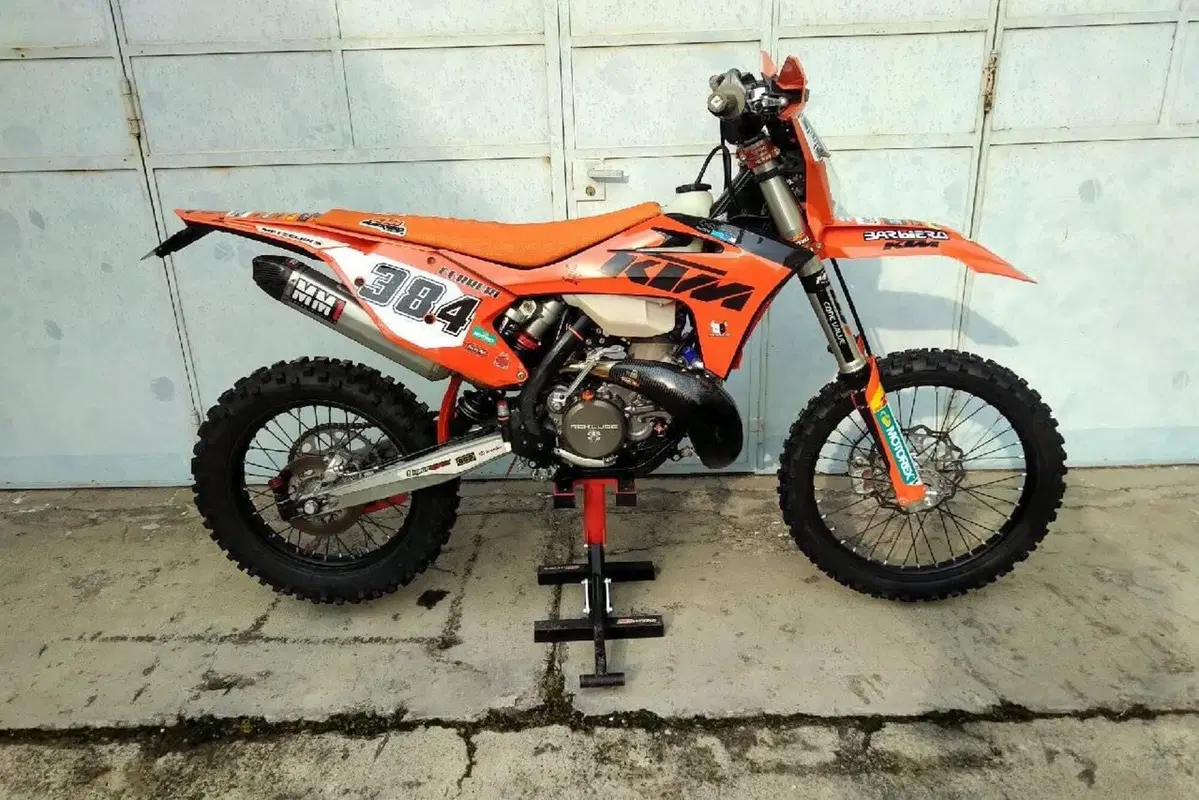 KTM 250 EXC E (2017)