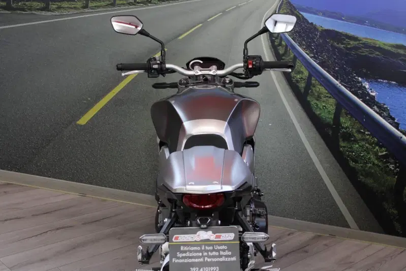 Honda CB 1000 R + Limited Edition (2019) (19)