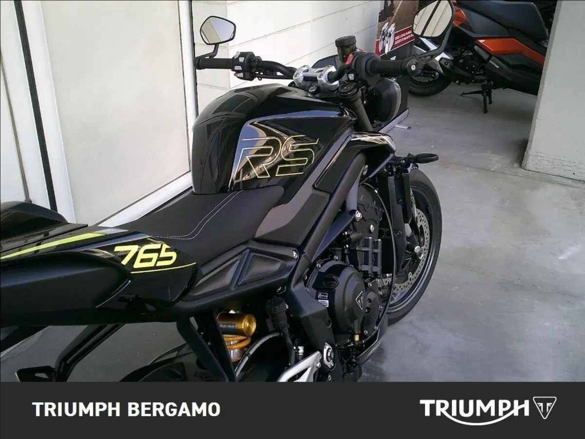 Triumph Street Triple 765 RS (2023 - 26) (3)