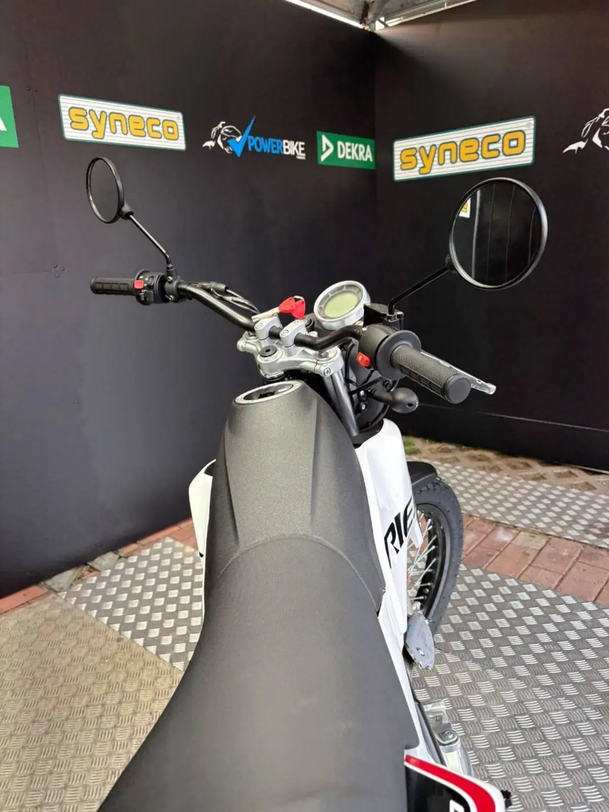 Rieju Tango 125I (2020 - 26) (9)