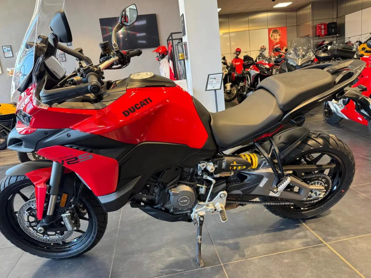 Ducati Multistrada V2 S (2025 - 26) (7)