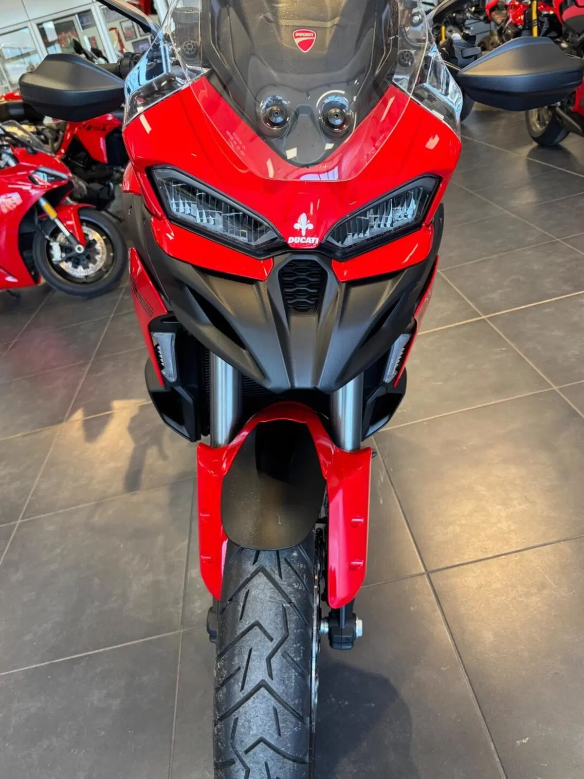 Ducati Multistrada V2 S (2025 - 26) (8)