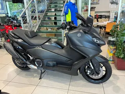 Yamaha T-Max 560 (2022 - 24) usata