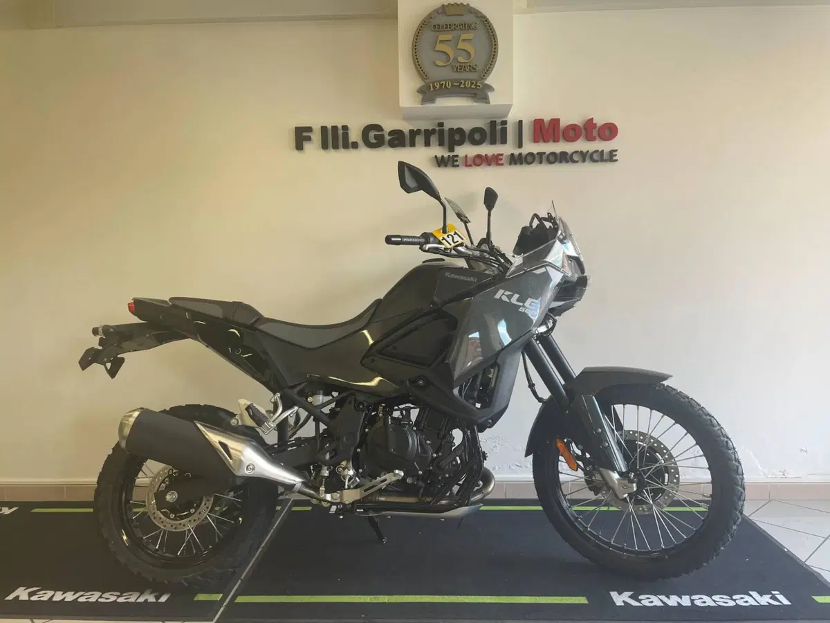 Kawasaki KLE 500 (2026) (2)