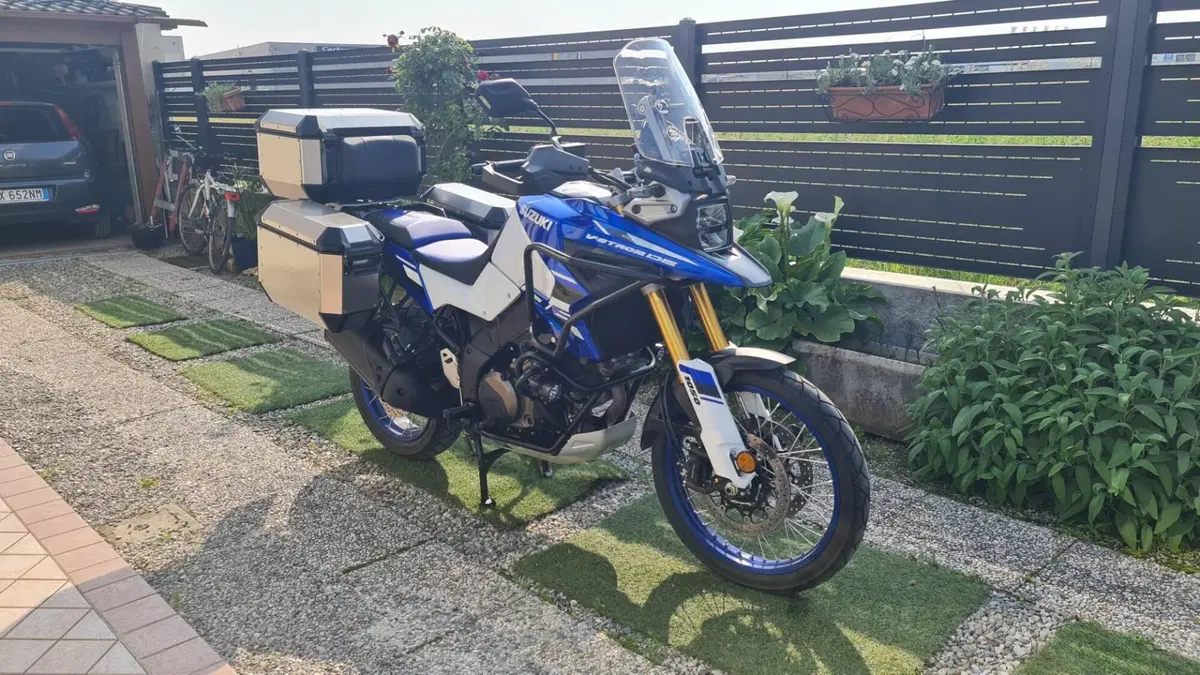 Suzuki V-Strom 1050DE (2023 - 24) (2)