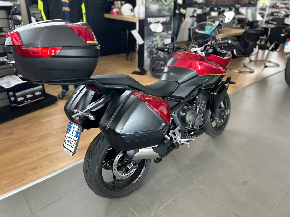 Triumph Tiger Sport 800 Tour (2026) (2)
