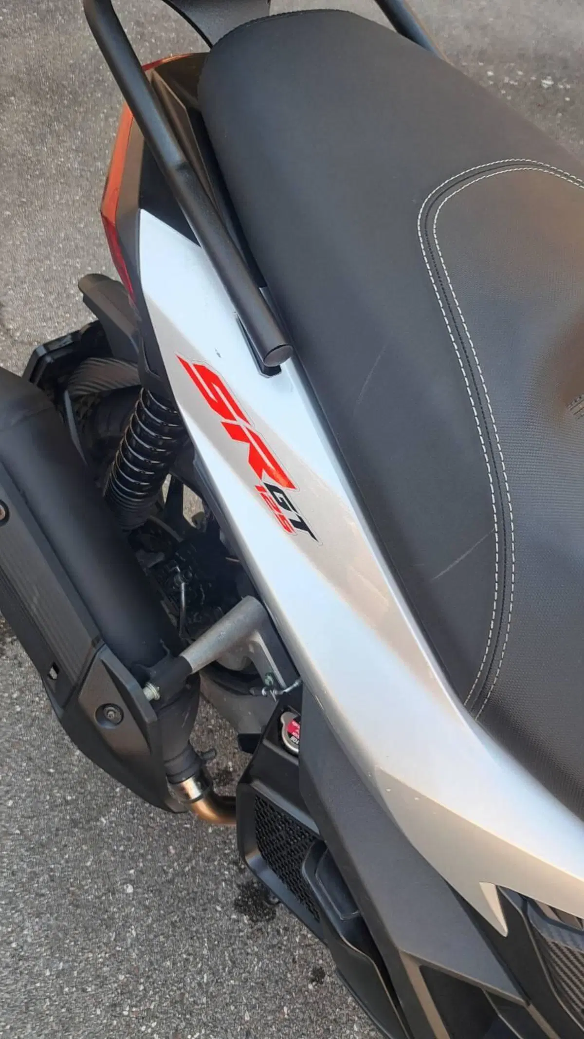 Aprilia SR GT 125 (2022 - 24) (8)