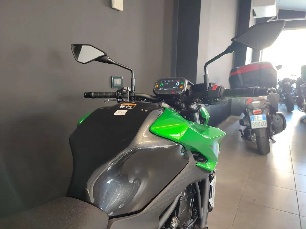 Kawasaki Z 650 S (2026) (5)