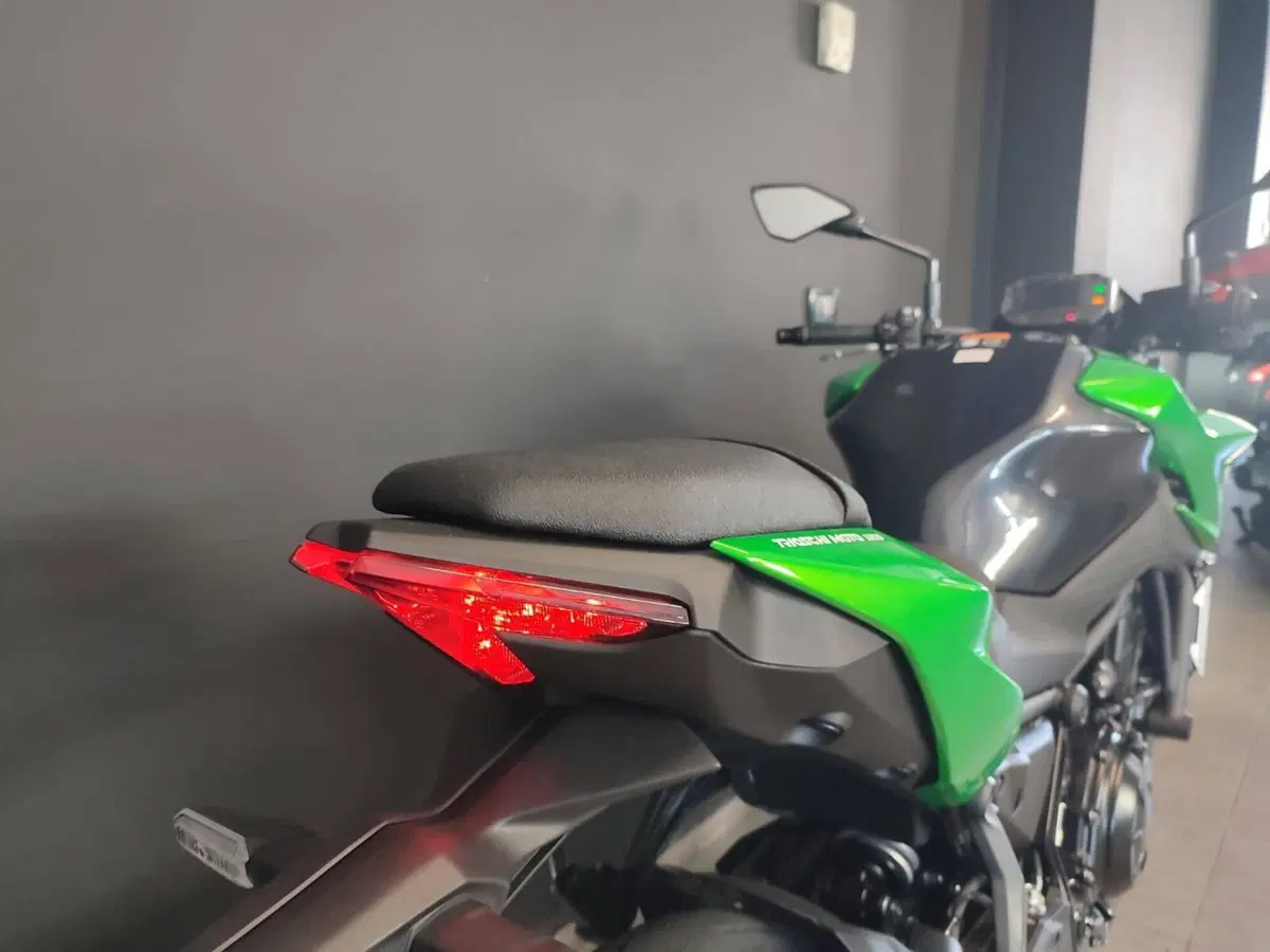 Kawasaki Z 650 S (2026) (6)