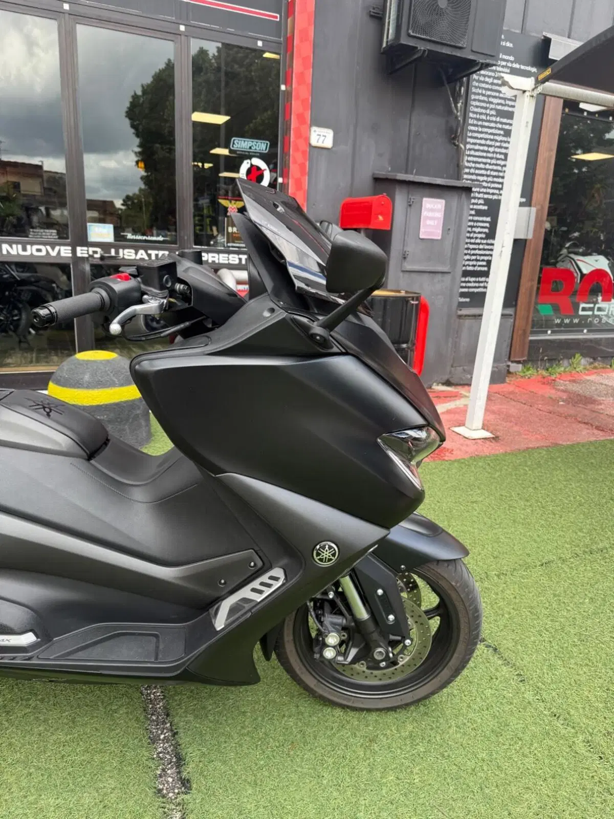 Yamaha T-Max 560 (2020 - 21) (8)
