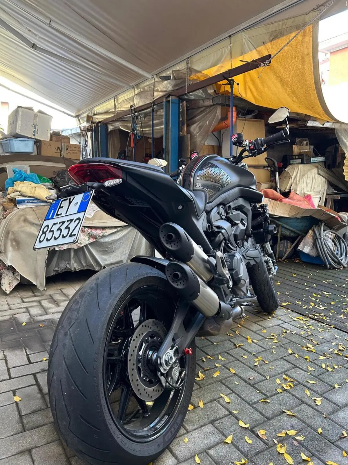 Ducati Monster 937 + (2021 - 25) (5)