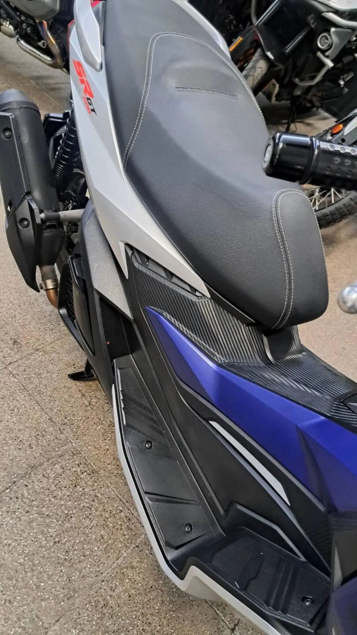 Aprilia SR GT 200 (2022 - 24) (5)