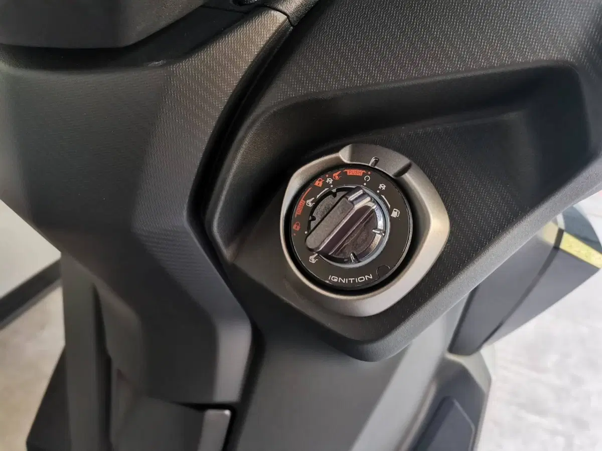 Kymco X-Town 250ST (2026) (8)