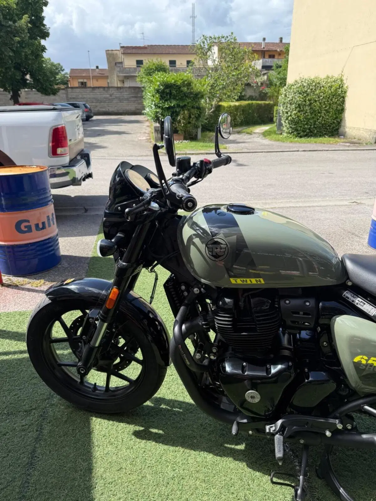 Royal Enfield Shotgun 650 (2024 - 26) (10)