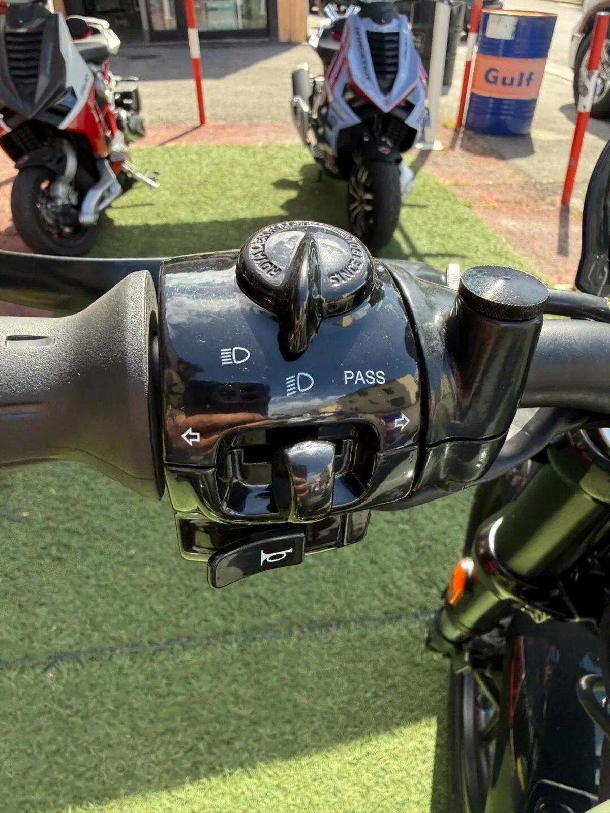 Royal Enfield Shotgun 650 (2024 - 26) (13)