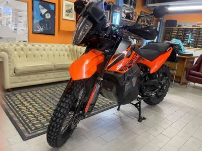 KTM 890 Adventure (2022) usata