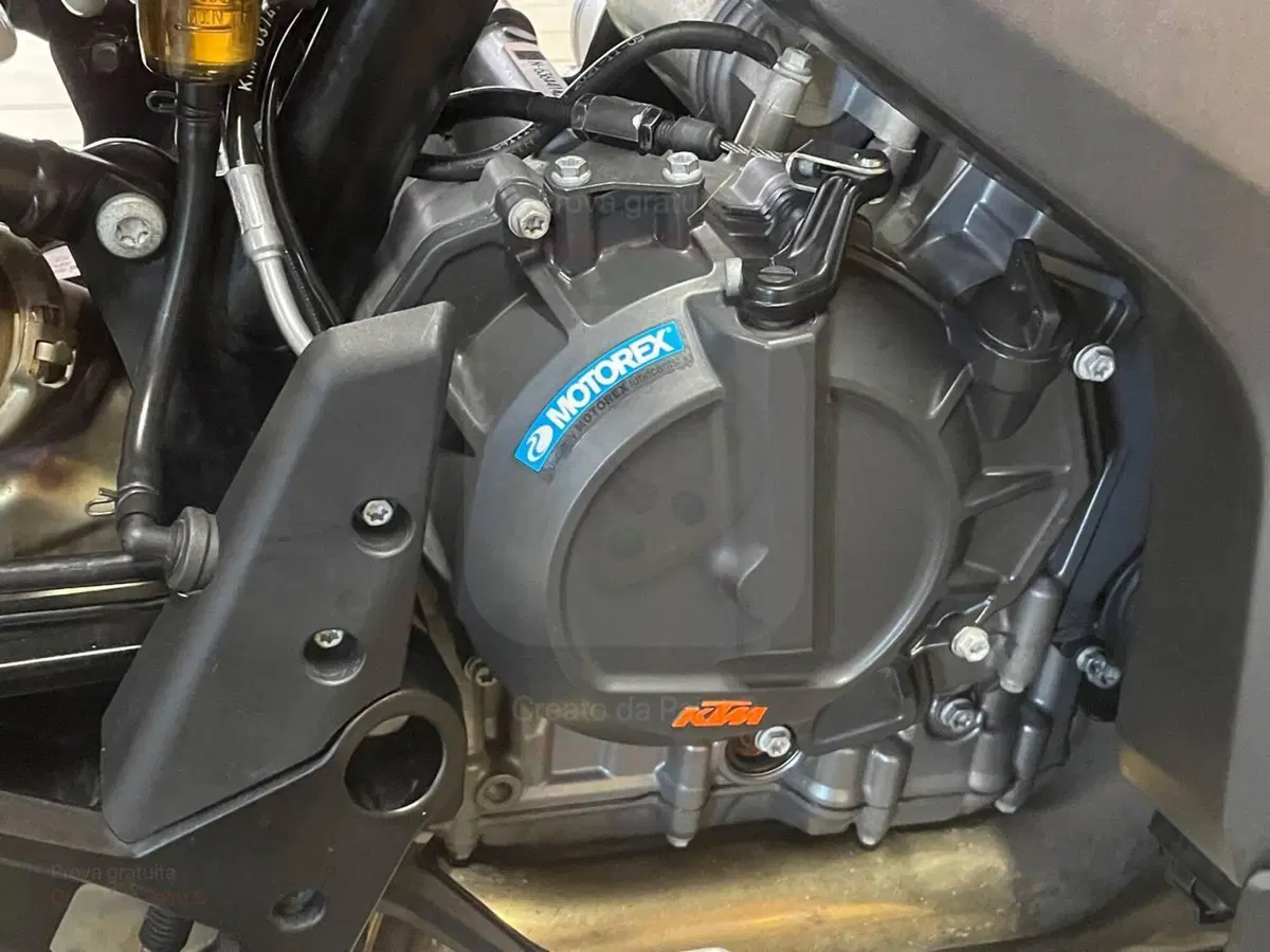 KTM 890 Adventure (2022) (11)