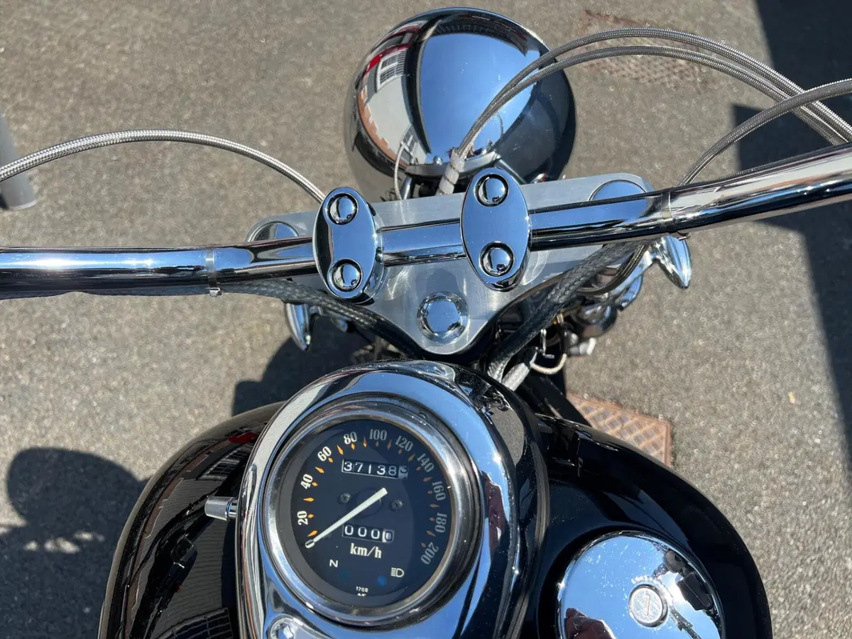 Kawasaki VN 800 Classic (2001 - 06) (7)
